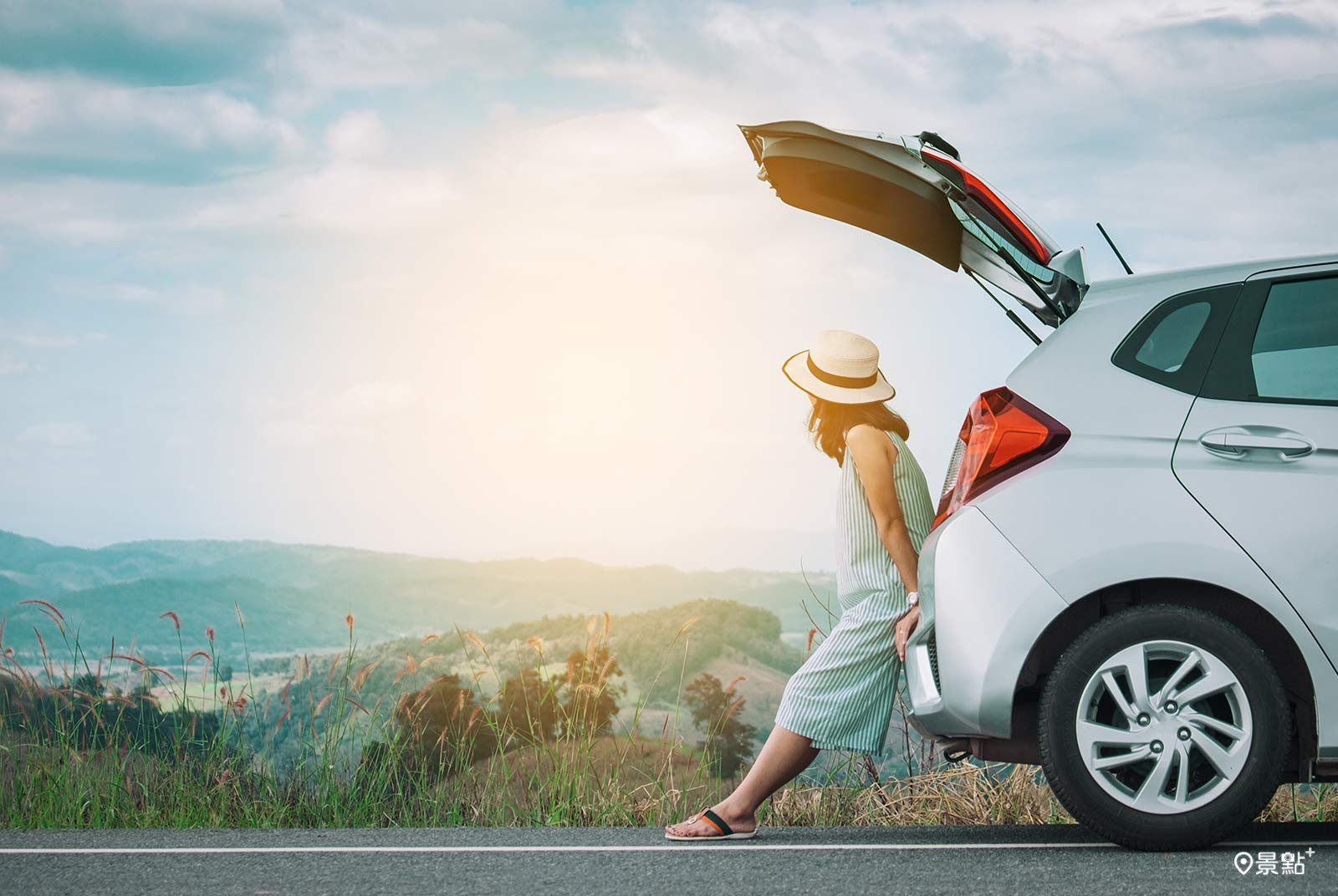 麥當勞咖啡拿鐵買一送一！異國風牛堡登場IG濾鏡抽千元餐券